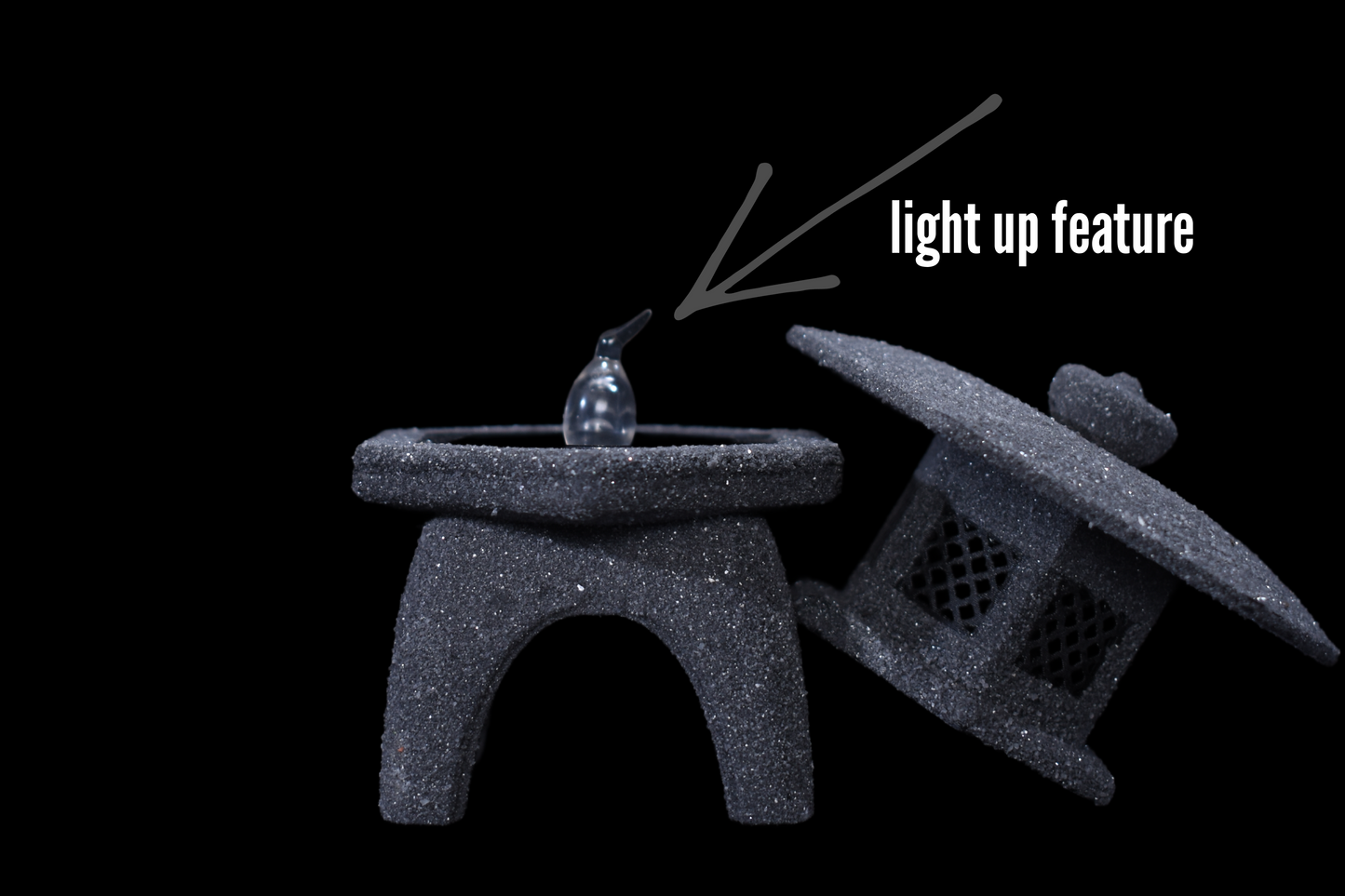 .Feudal Pagoda Lantern
