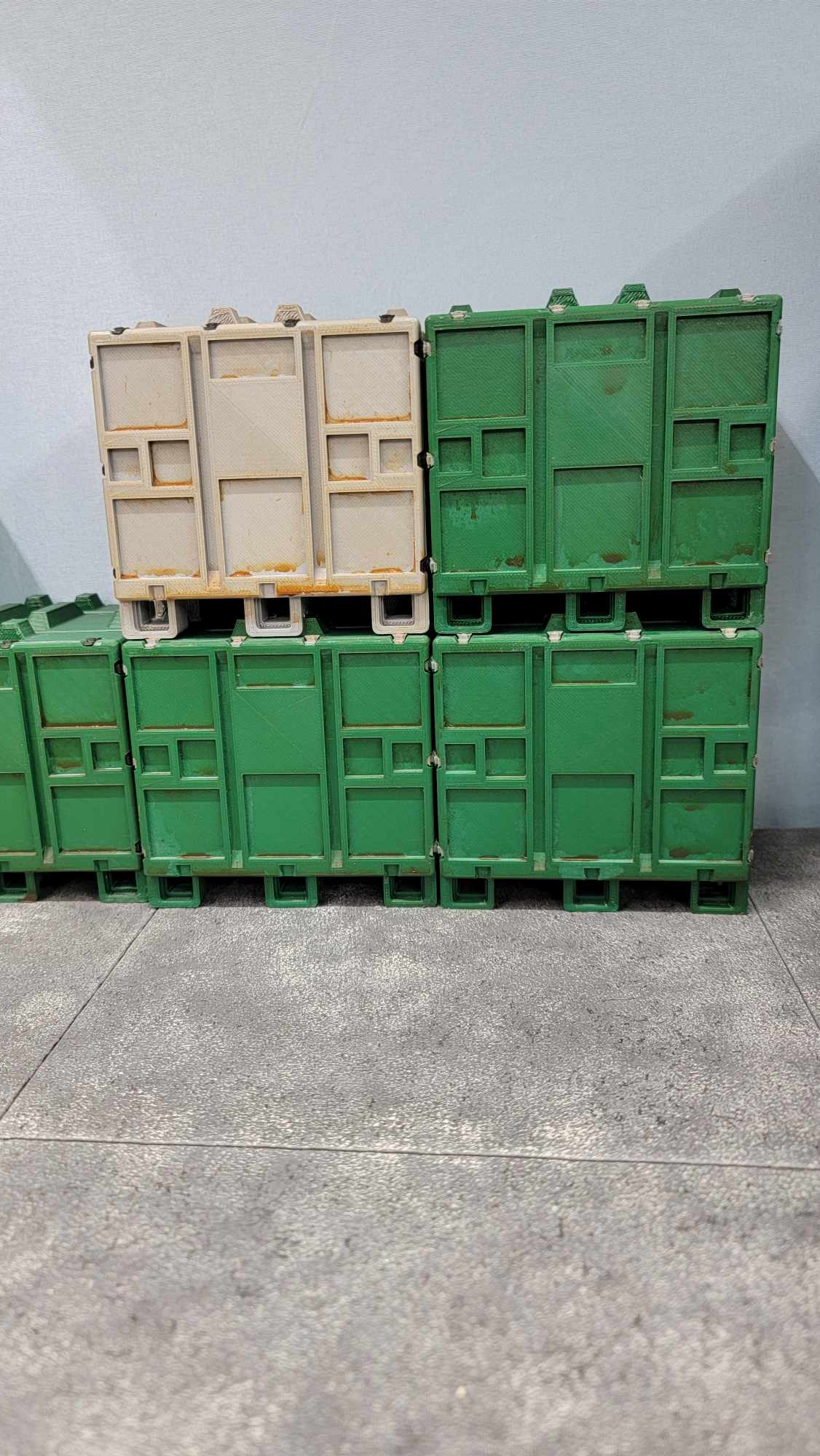 Large 1/12 Weapons Crate