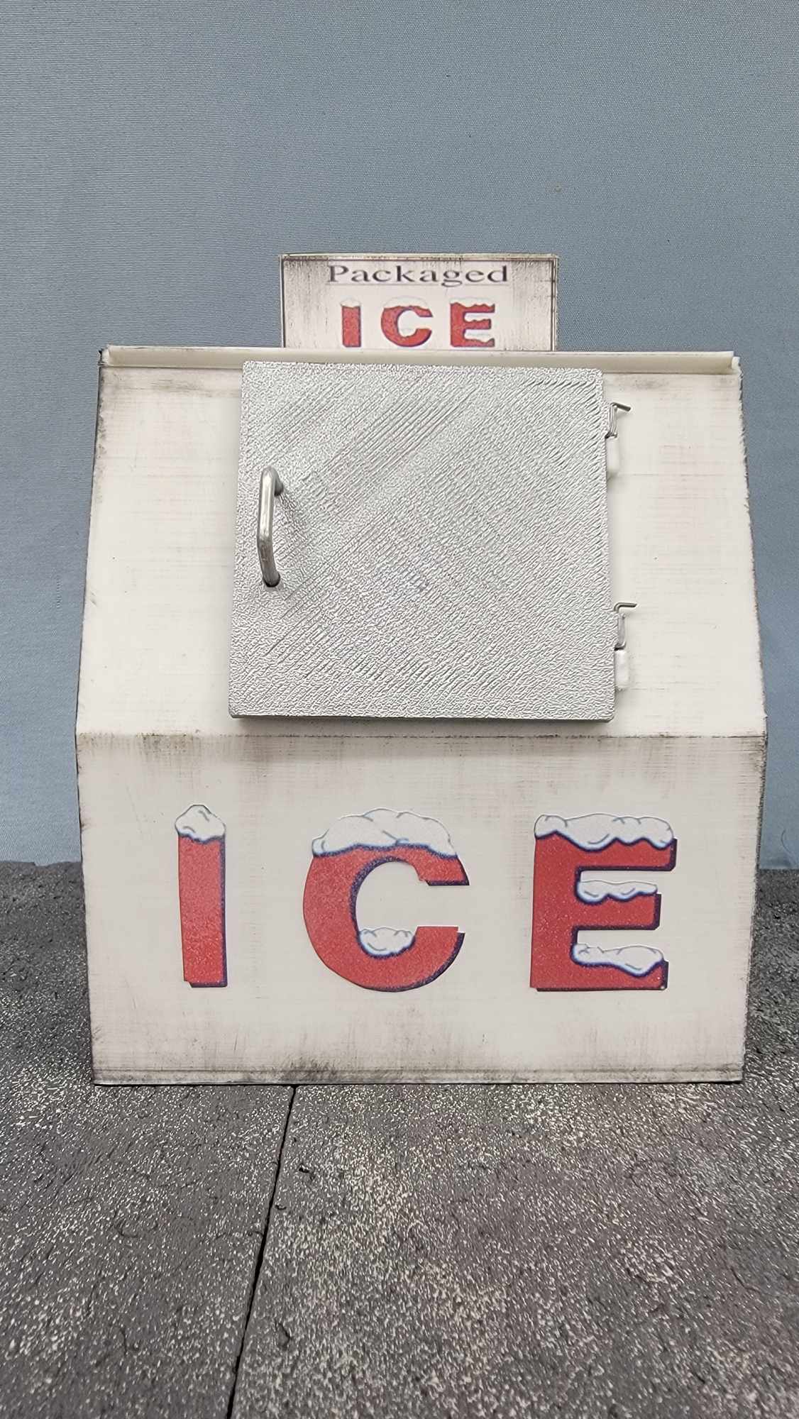 Ice Vending Machine (1/12)