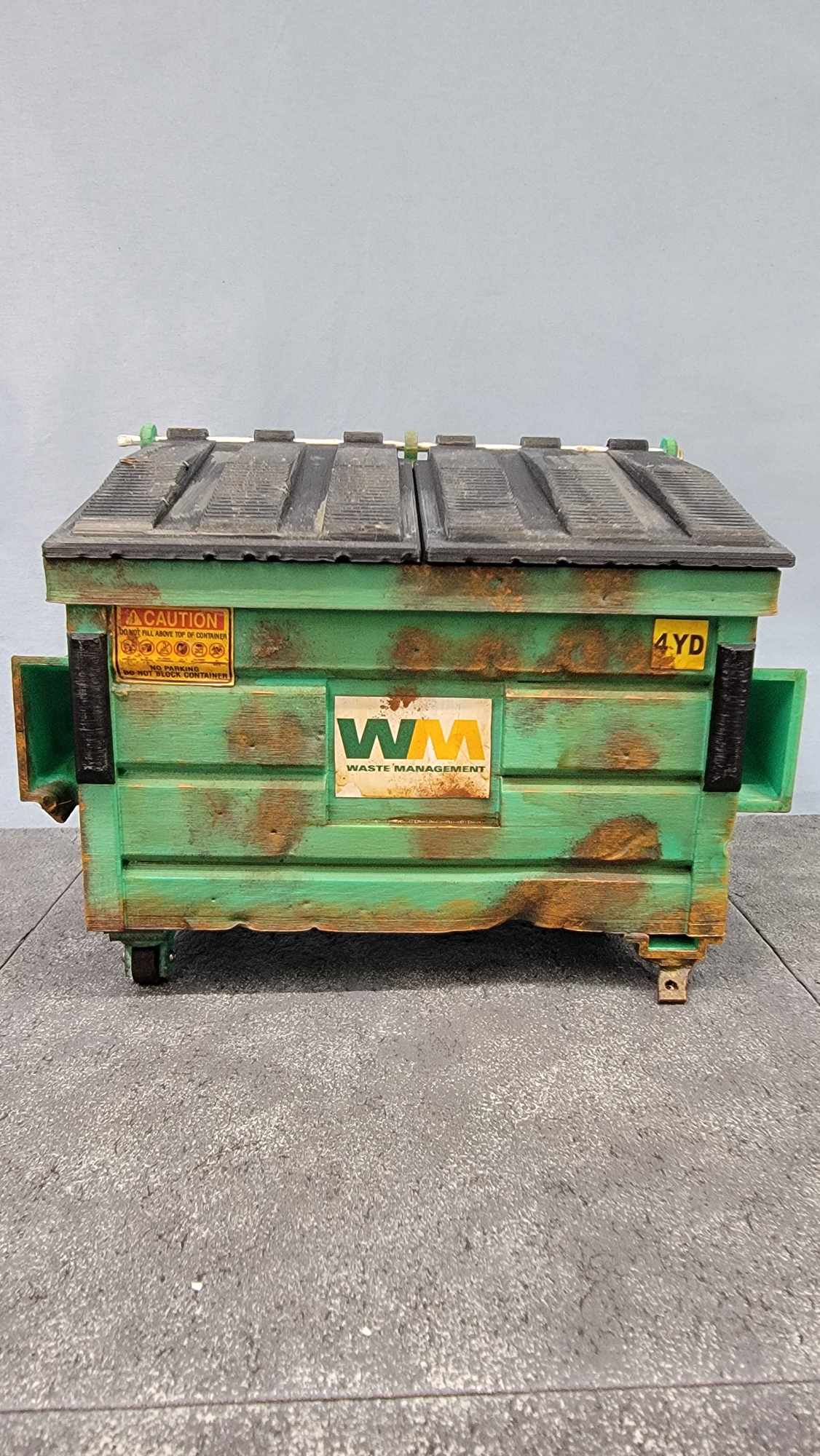 4YD Dumpster 1/12