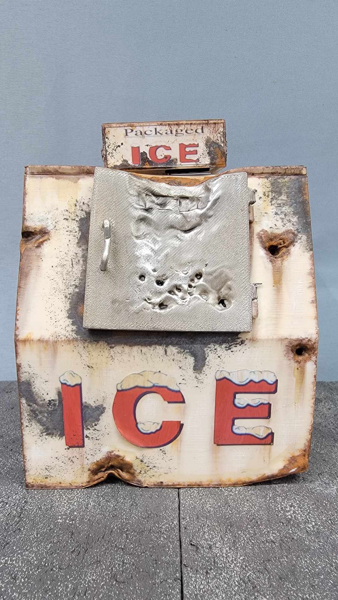 Ice Vending Machine (1/12)