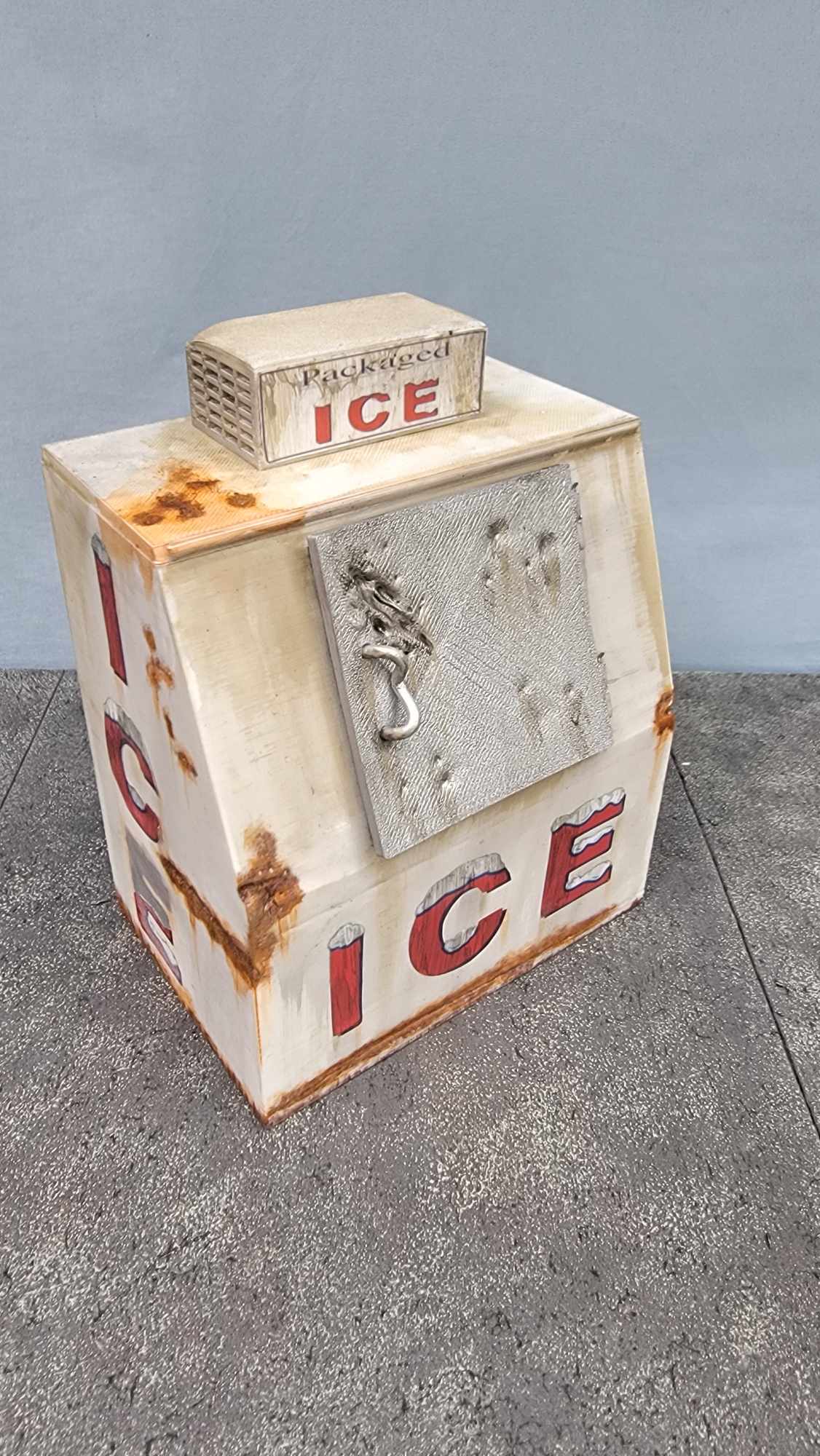 Ice Vending Machine (1/12)