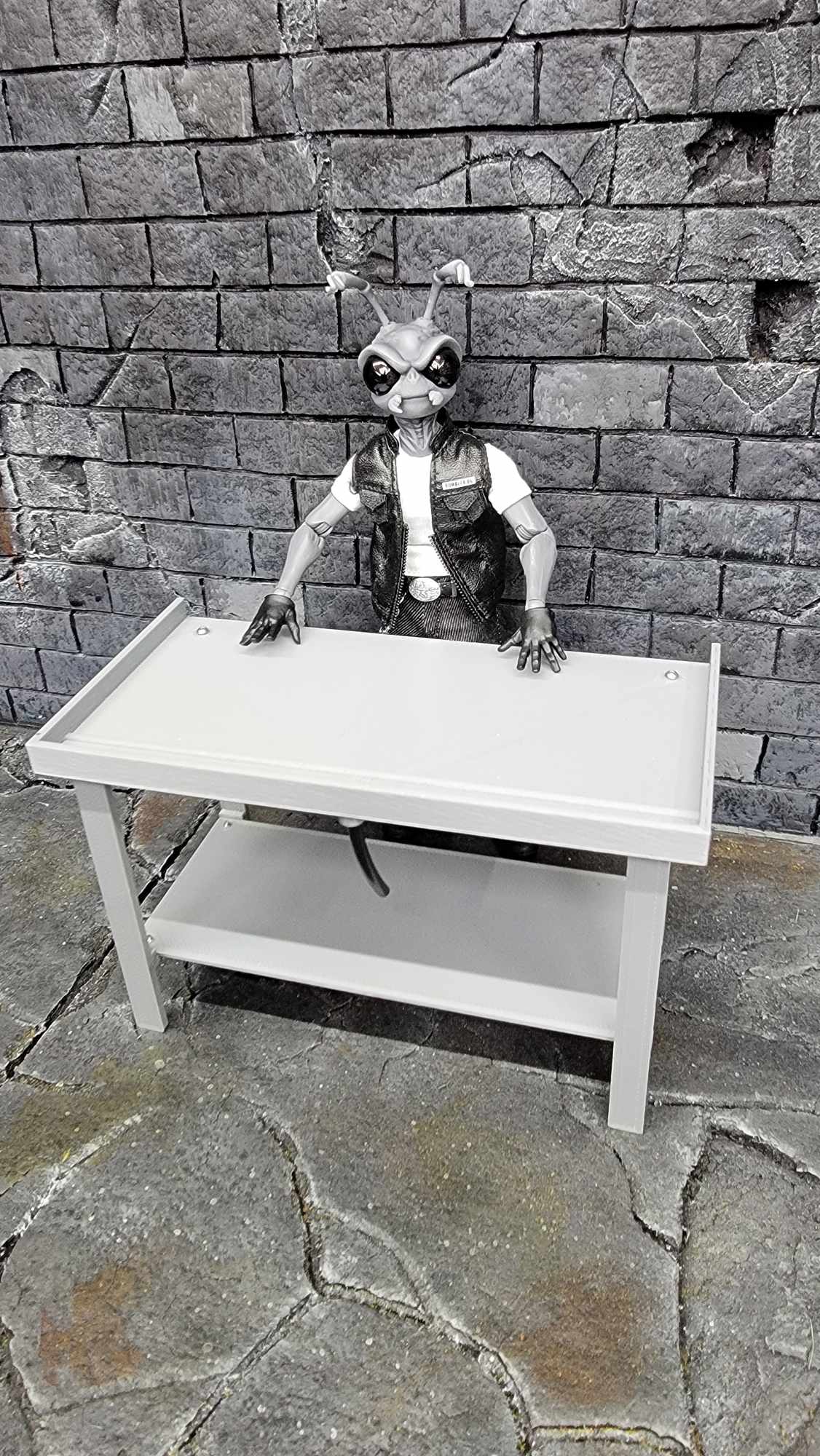1/12 Work Bench